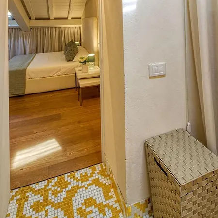 Relais Duomo * 彼得拉桑塔